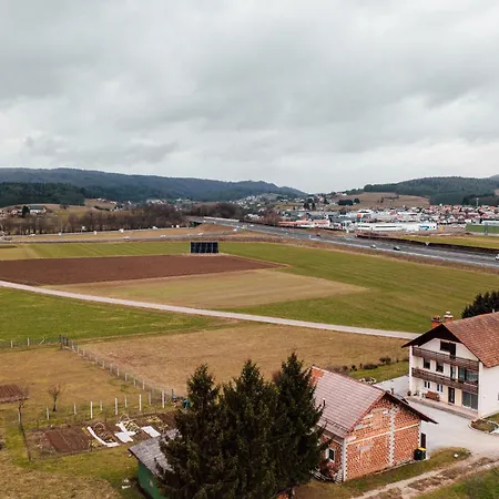 Apartmaji Spalina, Ivancna Gorica Appartamento Veliko Crnelo